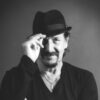 Andrea Mingardi riceve il premio Pierangelo Bertoli – A musco duro