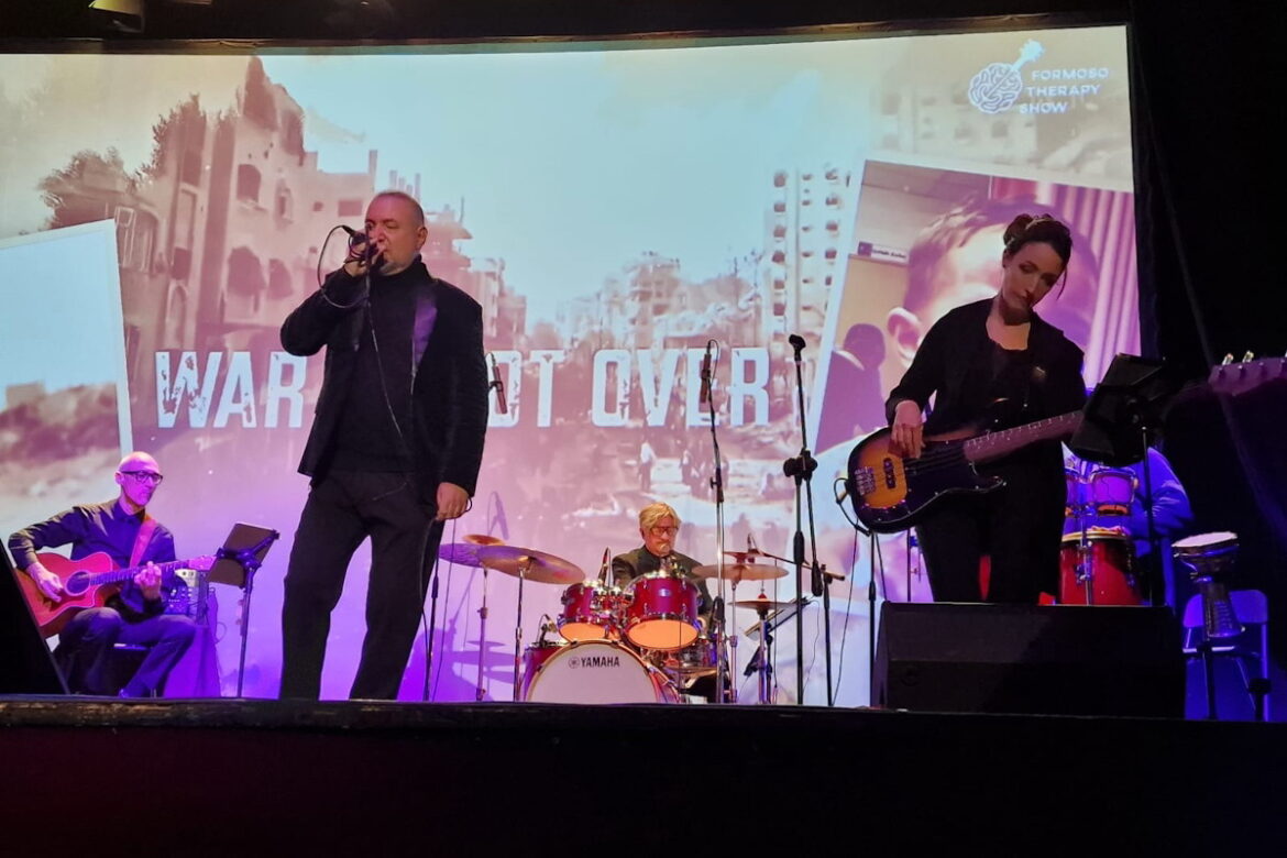 Adriano Formoso, successo al Teatro San Babila di Milano con il Therapy Show