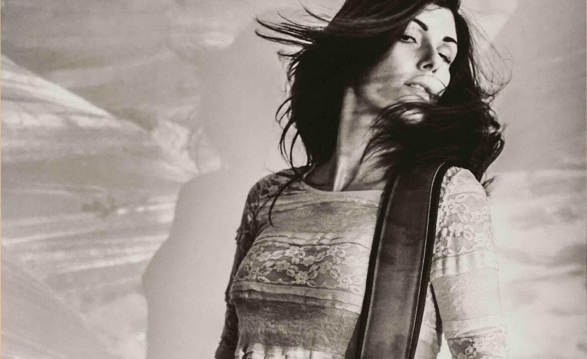 Alis Ray, dal 7 marzo disponibile il nuovo singolo Fighting love: in radio e sui digital store
