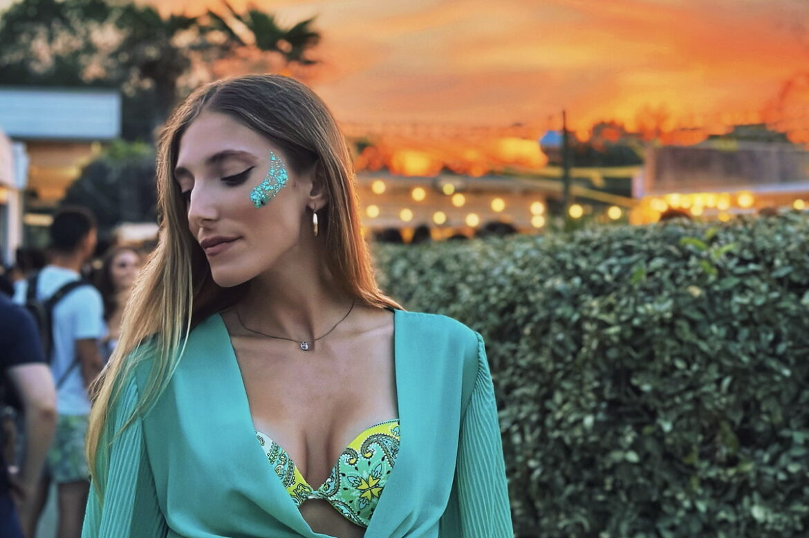 Martina Maccolini in radio e sui digital store con il nuovo singolo Adrenalina purissima