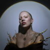 GIUDI torna con il nuovo singolo “Hard to Breathe”