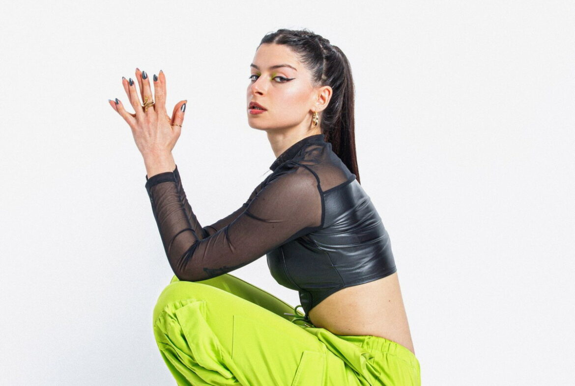 Anna Turrei presenta “Black Crow”: il nuovo singolo per Delma Jag Records