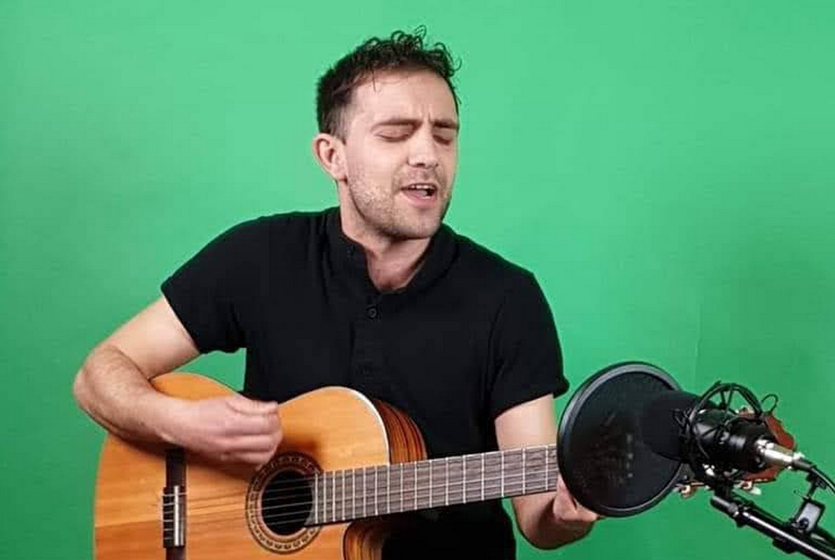Luca Fogliati torna con “La storia non si fa”: dal 7 novembre in radio il nuovo singolo di denuncia sociale