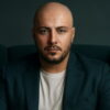 Alex Normanno torna con “L’amore non ha soluzione” dopo due anni di silenzio discografico
