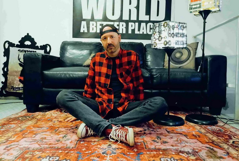 “La grande occasione”, disponibile negli store e in radio il nuovo singolo di Capolupo