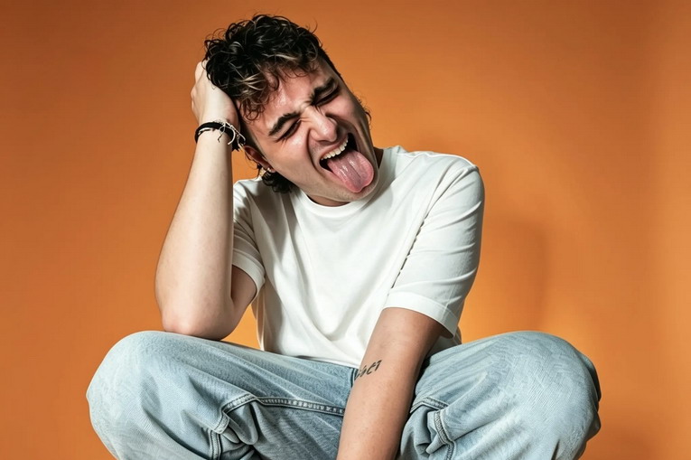 “Ma quanto sto bene”, disponibile negli store e in radio il nuovo singolo di Orfeo