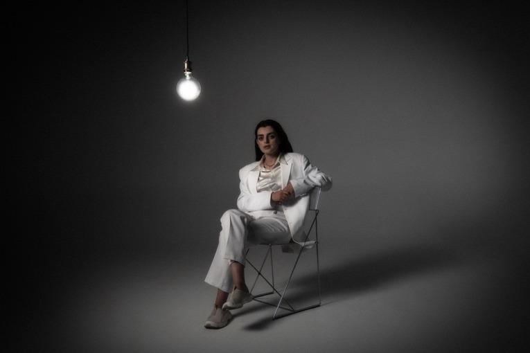 “Binari”, disponibile negli store e in radio il nuovo singolo di Francamente